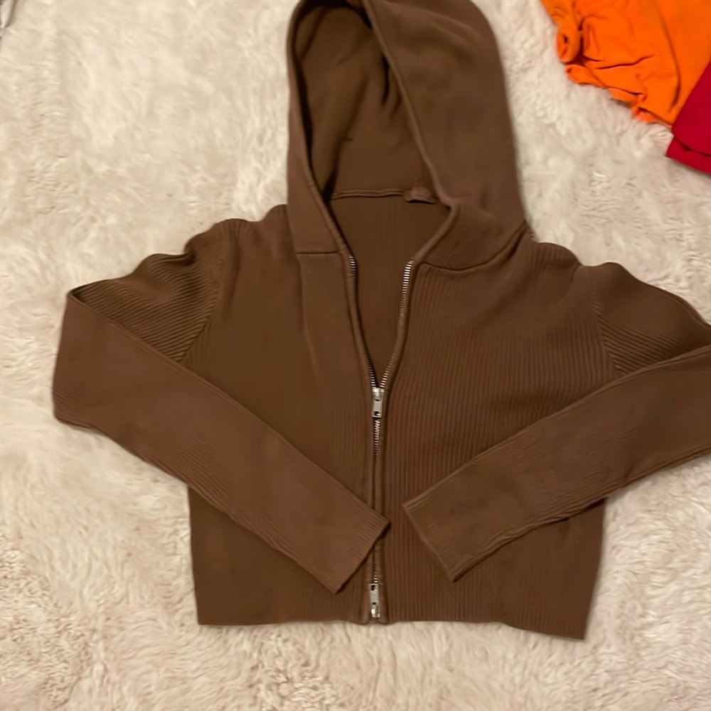 John galt arden crop hoodie